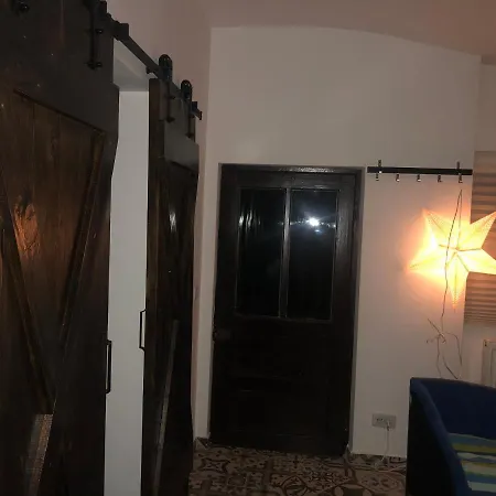 Casuta Mamaiei Lizeta - Holiday home Baltatesti